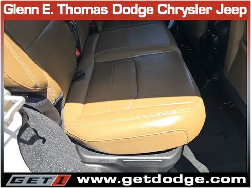 Used 2023 Jeep Wrangler Unlimited Sahara w/ Cold Weather Group AWD/4WD image 31