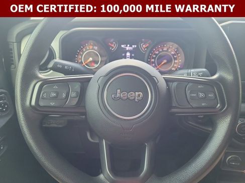 Certified 2024 Jeep Gladiator Sport AWD/4WD image 27