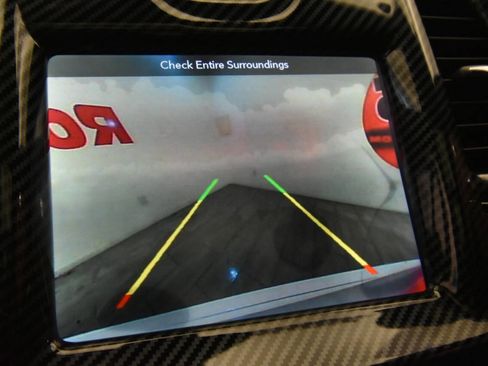 Used 2018 Chrysler 300 S w/ 300S Premium Group image 21