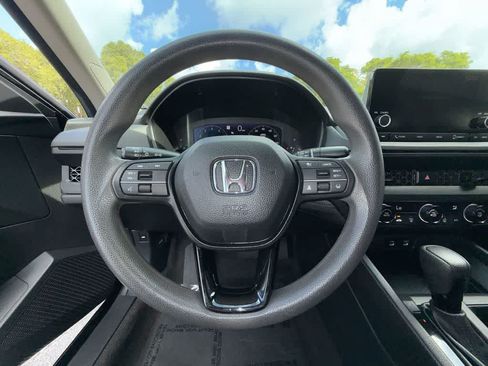 Used 2023 Honda Accord LX image 15