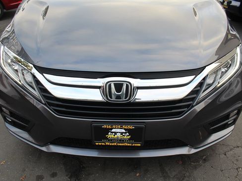 Used 2019 Honda Odyssey EX image 9