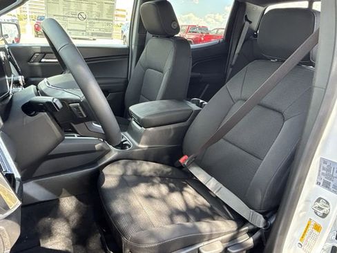 New 2026 GMC Canyon Elevation w/ Convenience Package image 19