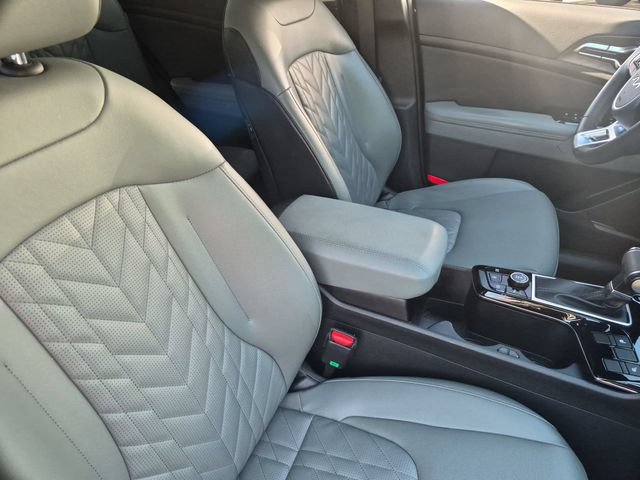 Used 2024 Kia Sportage X-Line w/ X-Line Premium Package AWD/4WD image 22