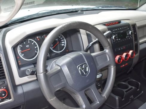 Used 2011 RAM 1500 ST image 10