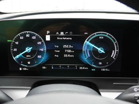 Certified 2025 Kia Sportage SX Prestige AWD/4WD image 36