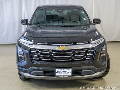 Used 2025 Chevrolet Equinox LT AWD/4WD image 5