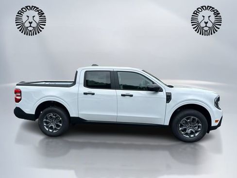 New 2026 Ford Maverick XLT w/ Equipment Group 301A AWD/4WD image 4