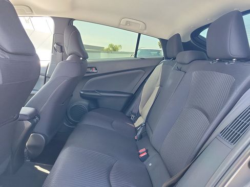 Used 2022 Toyota Prius Prime LE FWD image 12