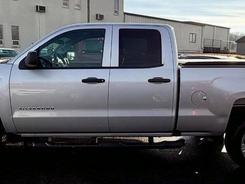 Used 2016 Chevrolet Silverado 1500 Custom w/ Custom Convenience Package image 4