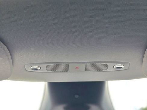 Used 2024 Tesla Model Y Performance AWD/4WD image 24