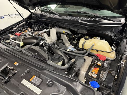 Used 2022 Ford F250 XLT w/ XLT Value Package image 36