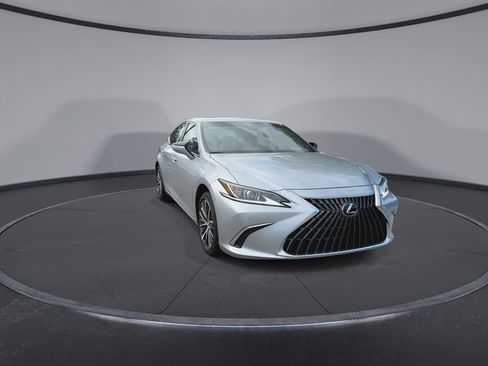 Used 2025 Lexus ES 350 w/ Premium Package FWD image 3