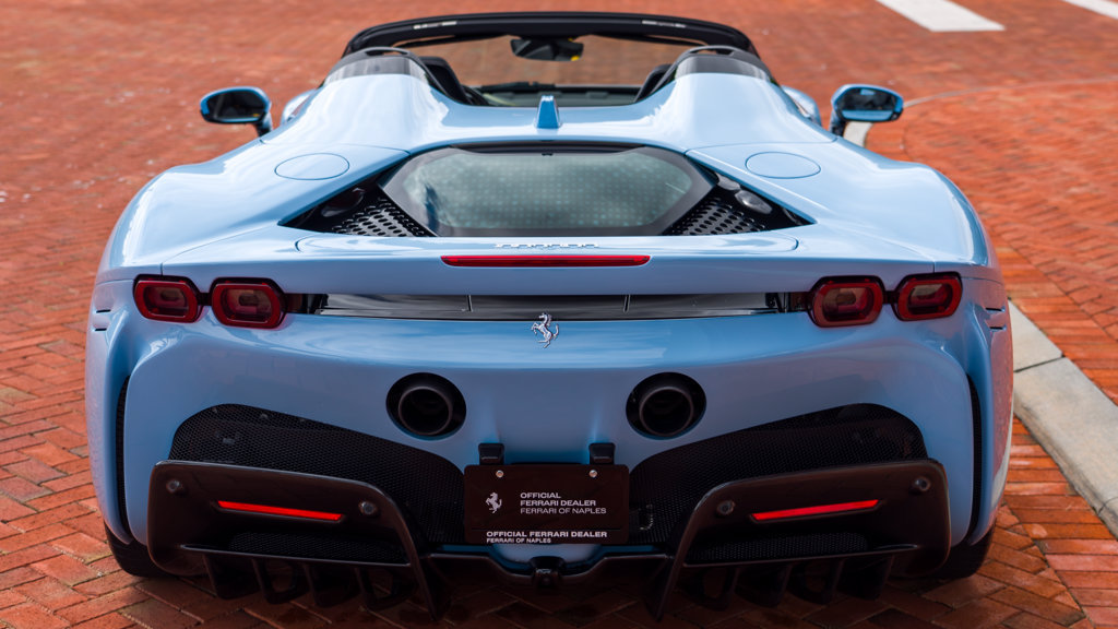 Used 2025 Ferrari SF90 Spider AWD/4WD image 6