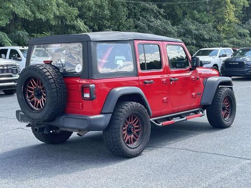 Used 2022 Jeep Wrangler Unlimited Sport AWD/4WD image 8