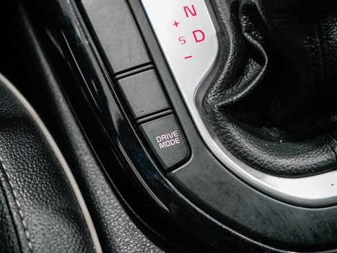 Used 2024 Kia Forte GT-Line image 22