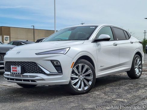 New 2025 Buick Envista Avenir image 2