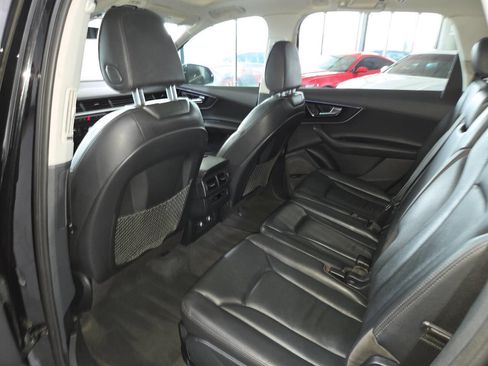 Used 2019 Audi Q7 3.0T Premium Plus AWD/4WD image 21