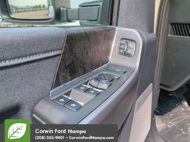 New 2026 Ford F350 Lariat w/ Black Appearance Package AWD/4WD image 11