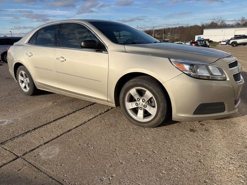 Used 2013 Chevrolet Malibu LS w/ Protection Package image 2