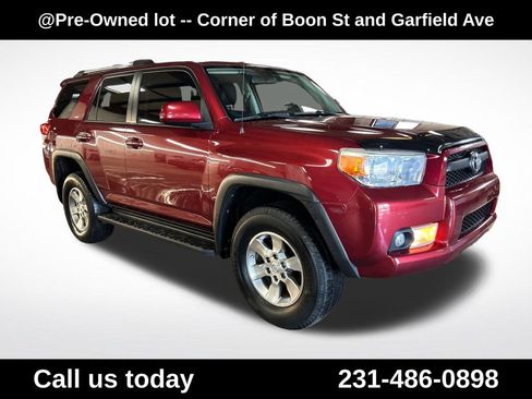 Used 2011 Toyota 4Runner Trail AWD/4WD image 7