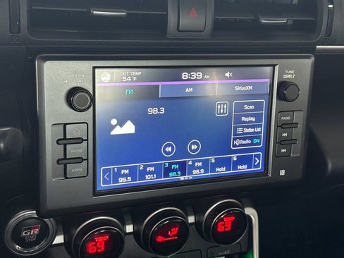 Used 2023 Toyota GR86 image 14