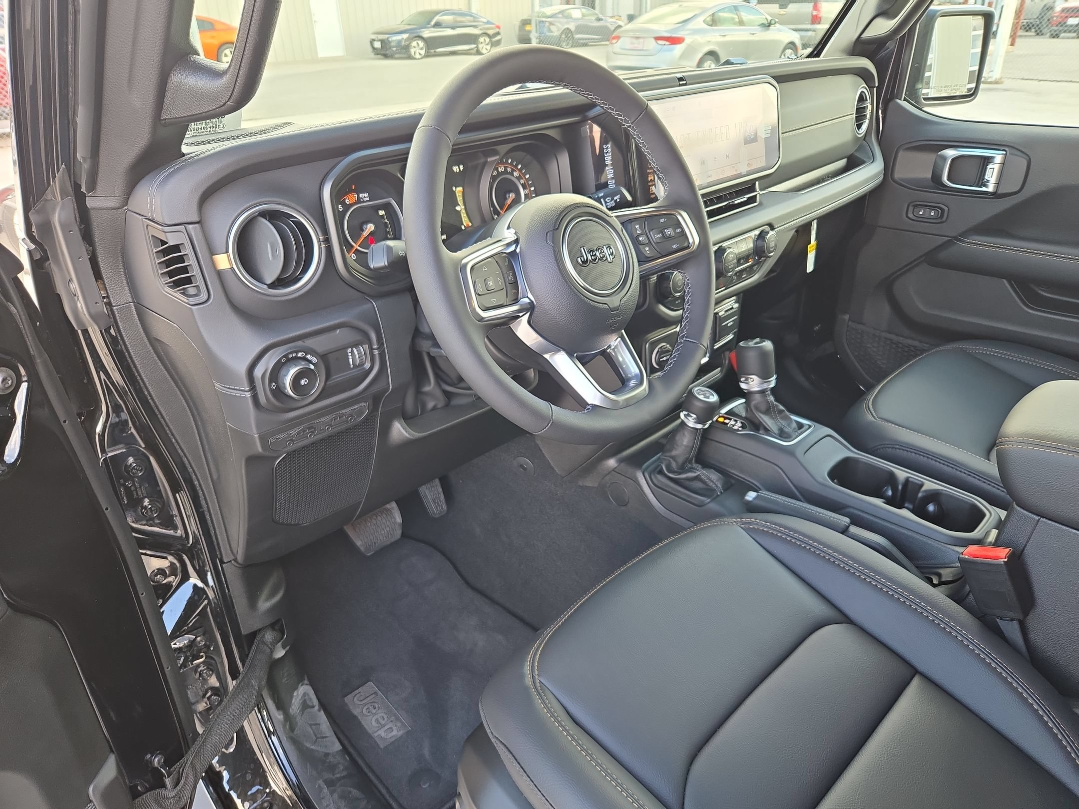 New 2027 Jeep Wrangler Unlimited Sahara AWD/4WD image 10