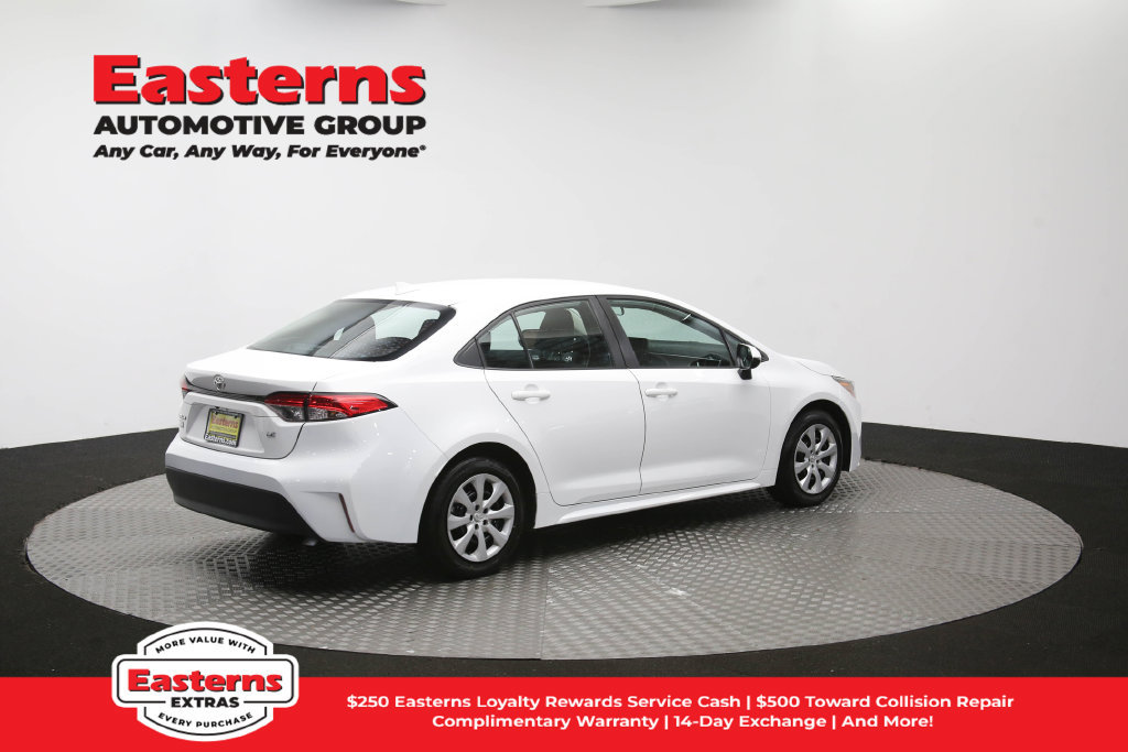 Used 2024 Toyota Corolla LE FWD image 41
