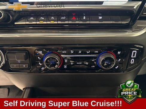 New 2026 Chevrolet Silverado 1500 High Country w/ High Country Premium Package AWD/4WD image 16