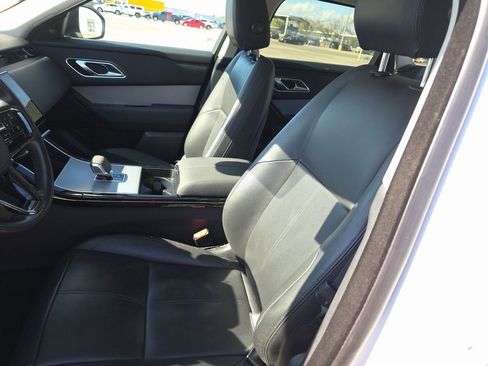 Used 2024 Land Rover Range Rover Velar S image 4