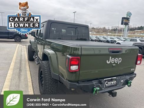 Used 2022 Jeep Gladiator Overland image 9