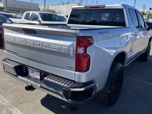 Used 2022 Chevrolet Silverado 1500 LT AWD/4WD image 12