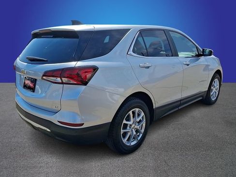 Used 2022 Chevrolet Equinox LT FWD image 4