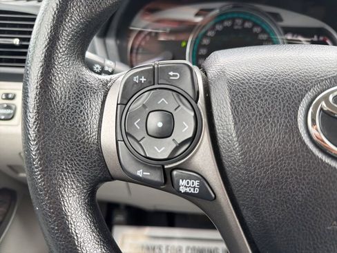 Used 2015 Toyota Venza LE AWD/4WD image 29