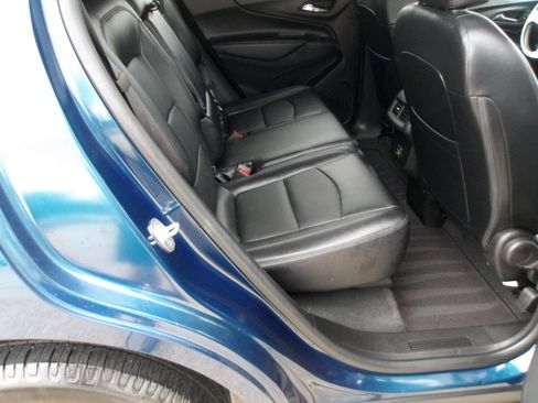 Used 2020 Chevrolet Equinox LT FWD image 8