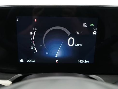 Used 2024 Buick Encore GX Avenir w/ Avenir Convenience Package AWD/4WD image 24