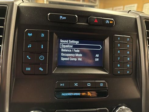 Used 2018 Ford F150 XLT image 33