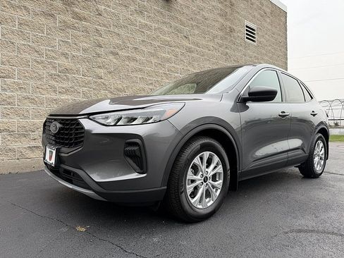 Used 2024 Ford Escape Active FWD image 4