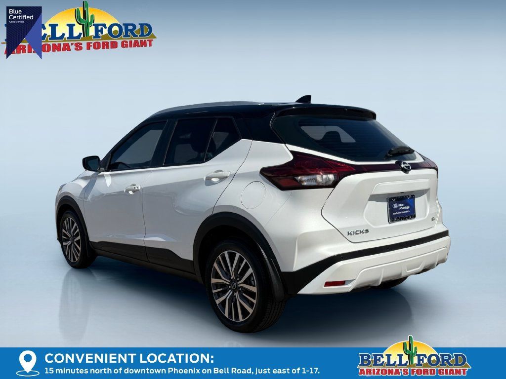 Used 2023 Nissan Kicks SV w/ Interior Electronics Package FWD image 2