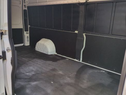 Used 2025 RAM ProMaster 3500 w/ Convenience Group FWD image 19