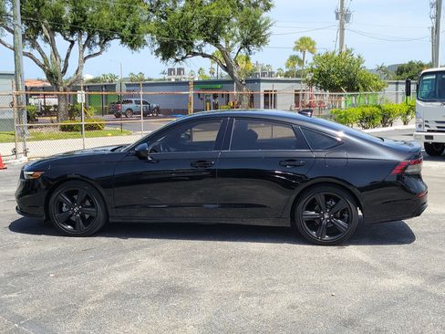 Used 2023 Honda Accord Sport image 6