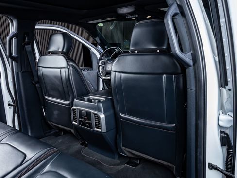 Used 2022 Ford F250 Platinum image 32