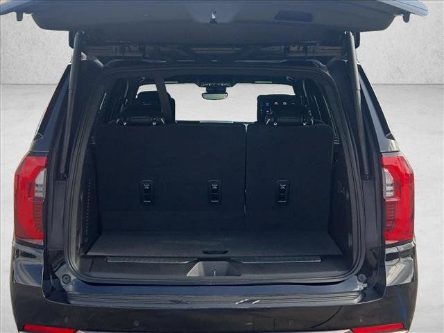 Used 2026 GMC Yukon AT4 Ultimate AWD/4WD image 6