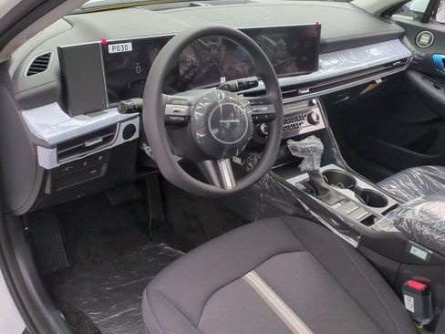 New 2026 Hyundai Sonata SE FWD image 12