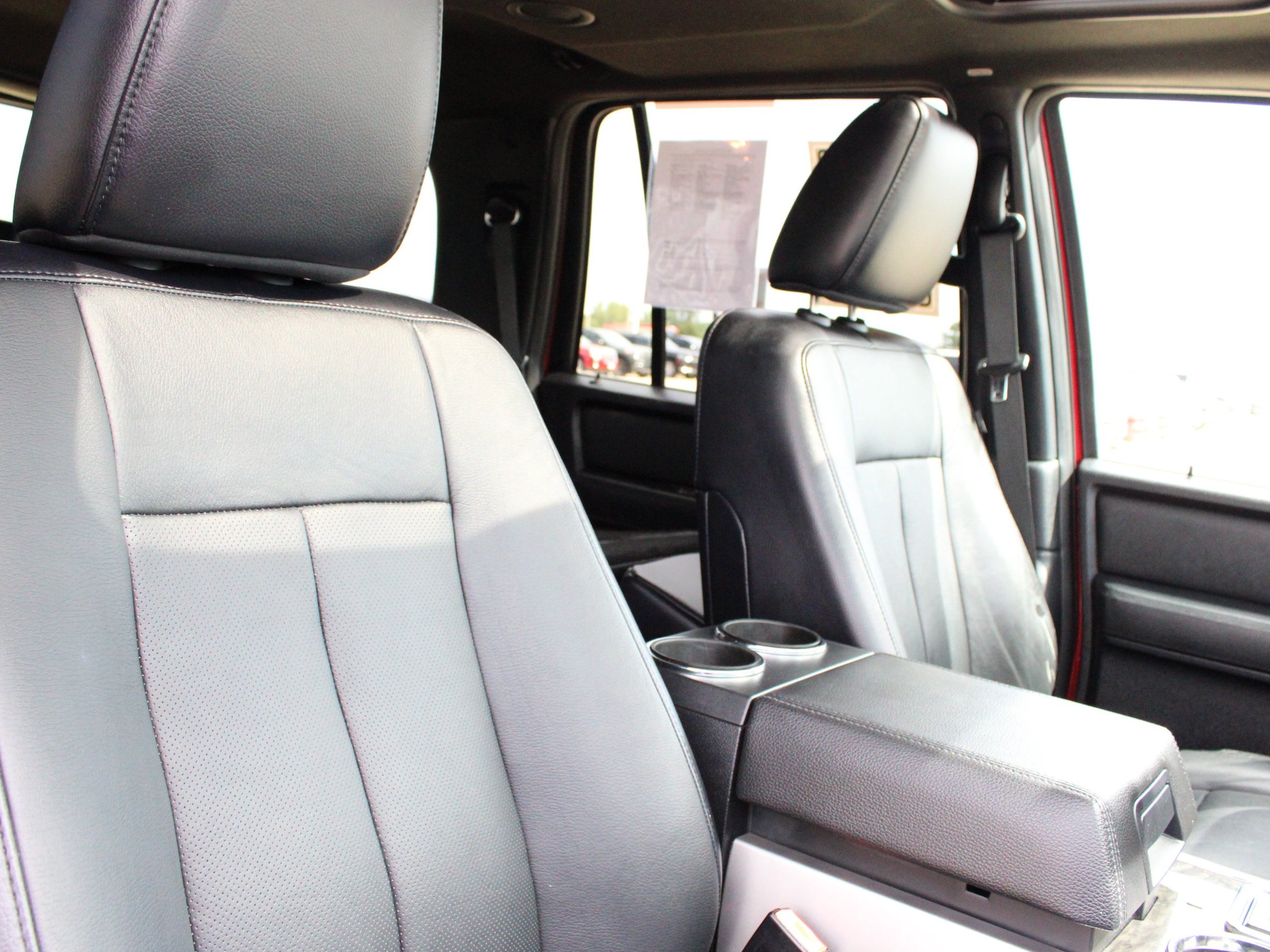 Used 2017 Ford Expedition Limited w/ Equipment Group 301A AWD/4WD image 46