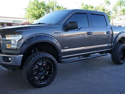 Used 2016 Ford F150 XLT AWD/4WD image 8