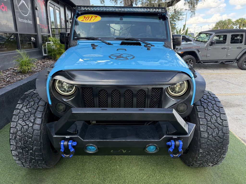 Used 2017 Jeep Wrangler Unlimited Sport w/ Max Tow Package AWD/4WD image 2