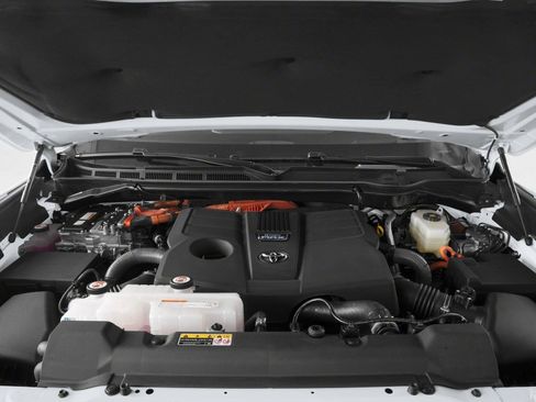 New 2026 Toyota Tundra 1794 Edition AWD/4WD image 8