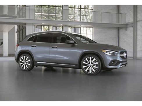 Used 2023 Mercedes-Benz GLA 250 4MATIC image 14