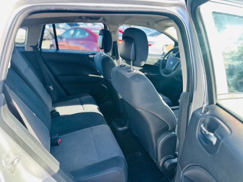 Used 2011 Dodge Caliber Mainstreet image 14