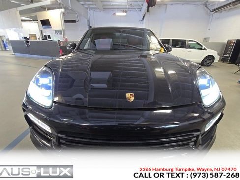 Used 2019 Porsche Cayenne S AWD/4WD image 3
